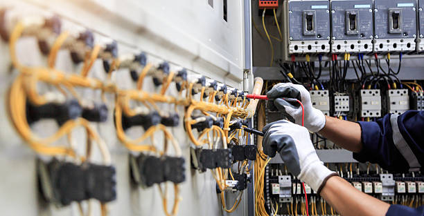 Professional Electrician technician working in Sharon, PA